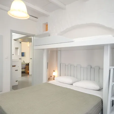 Santa Katerina Apartments & Studios