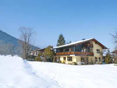 Holiday Flat in Schönau am Königssee Отели рядом с достопримечательностью «Bayerische Seenschifffahrt am Koenigssee»