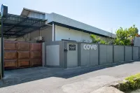 Cove Ume Nerus Residences & Villa Hotel dekat Indomaret
