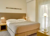 Scale Suites Hotels in Alimos