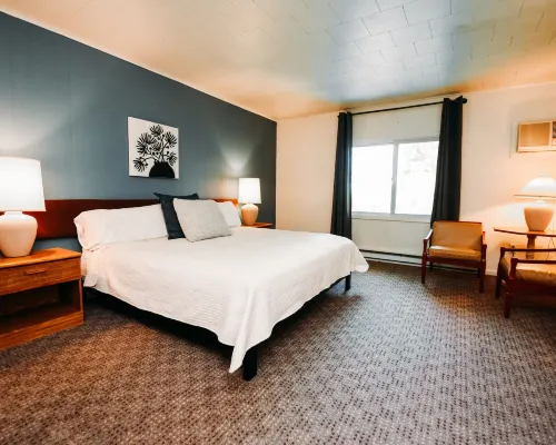 Rainbow Mountain Resort - Lgbtq Friendly Hotels in Smithfield Township