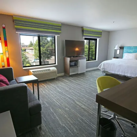 Hampton Inn & Suites by Hilton Tacoma