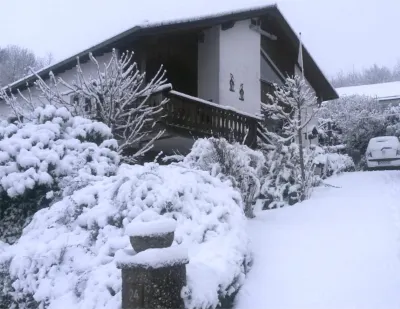 Holiday Flat with Terrace in the Westerwald Hotels near Skatepark Elz