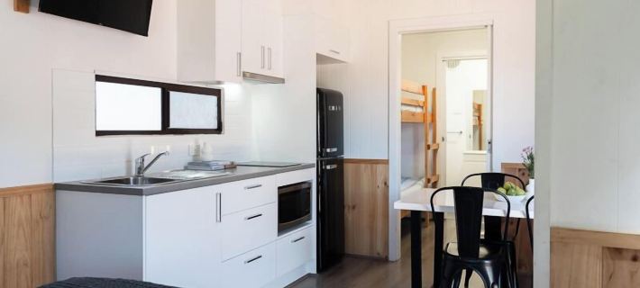 Adelaide Caravan Park - Aspen Holiday Parks Hotels in Adelaide