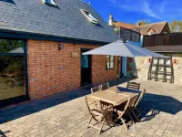 리틀 업턴 팜의 올드 바이어