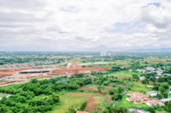 コージー アンド ナイス スタジオ アット アパートメント B レジデンス