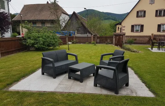 前教區長阿爾伯特史懷哲酒店