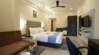The Verda de Miranda Resort Morjim North Goa Отели в г. Чопдем
