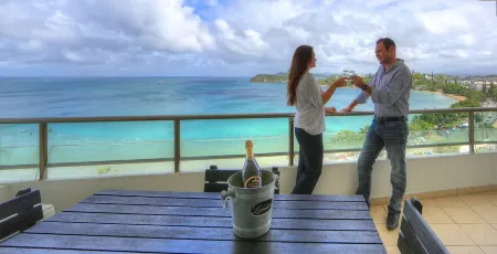 Casa Del Sole Apartments Отели рядом с достопримечательностью «Ило Канар»