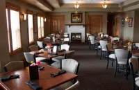 Nuk's Executive Suites Hotels in De Pere