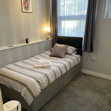 Inglewood Guest House