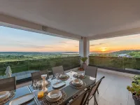 Villa Suton ZadarVillas Hotels in Razanac