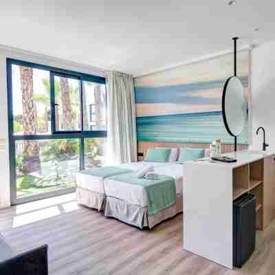 Alannia Salou Rooms