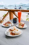 エデン オン ザ シー - 朝食