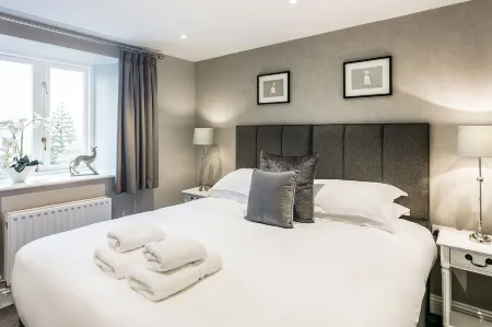 The Lodge @ Carus Green Отели рядом с достопримечательностью «Квакер Тапестри Музеум»