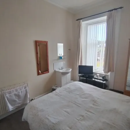 Kilkerran Guest House Отели рядом с достопримечательностью «Ипподром Эра»