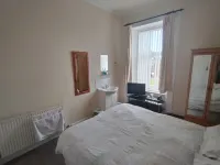Kilkerran Guest House - 2-Star