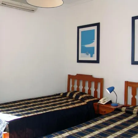 Apartamentos Turisticos Regina Отели рядом с достопримечательностью «Албуфейра, центр города»