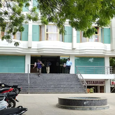 Hotel Geetha International