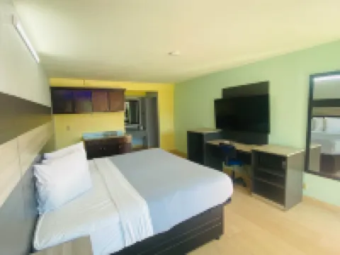 Rest and Relax Inn Hotels in Ferry Pass