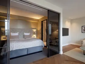 Hypernym Hotel & Suites