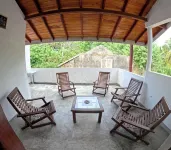 SurfBayVilla Hotels in Dikwella