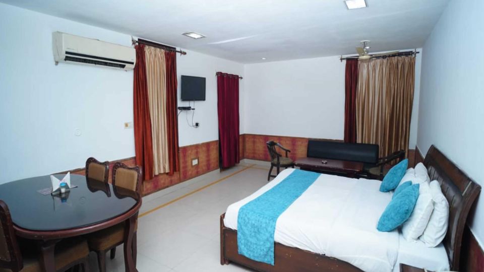Hotel Moon