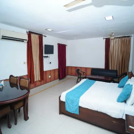 Hotel Moon