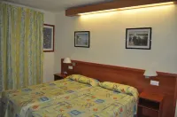 Nautilus Hotel Hotels in Pau