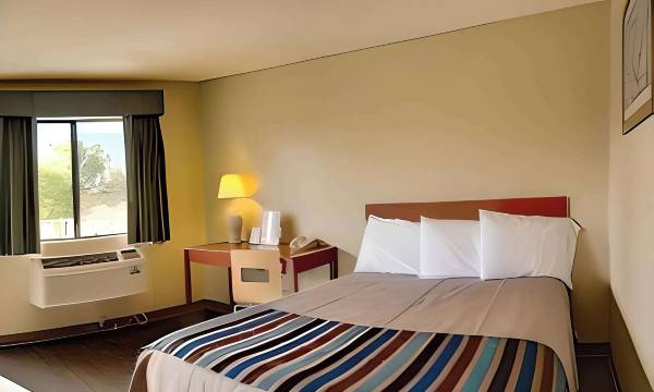 Inn at Rohnert Park