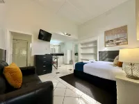 ชาร์ลสเวิร์ธบนจามจุรี