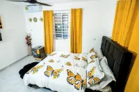 De Ace Court - Apartments