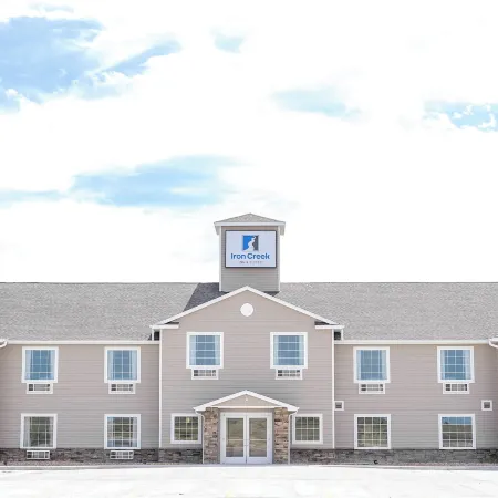 Iron Creek Inn & Suites