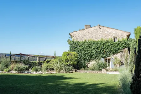 Mas de Fauchon Отели в г. Ламбеск