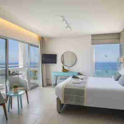 Leonardo Plaza Cypria Maris Beach Hotel & Spa Rooms