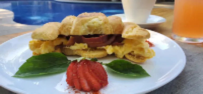 ECOTICA Boutique Hotel