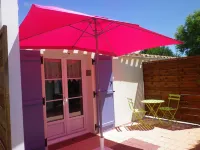 Chevrefeuille et Eglantine Hotels in L'Ile-d'Olonne