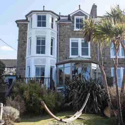 Headland House Luxury B&B Hotel Exterior