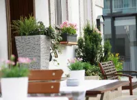 Hotel Gasthof Krone Hotels in Adelsried