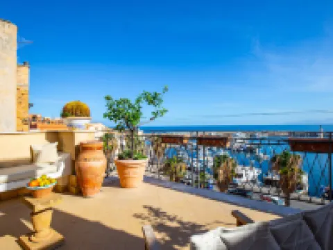 Solemar Sicilia - Casa Porto Bagnera Hotels in Porticello