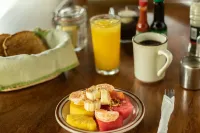 Cabinas Las Olas Hotels in Pinilla