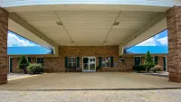 Rama Inn Bells - Jackson West Hwy 412 Hotel di Humboldt