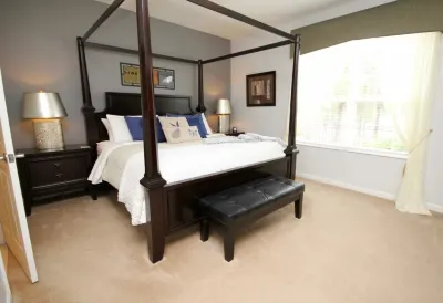 Lake View Paradise 3 Bedroom Condo by Redawning Hotels in Orange County