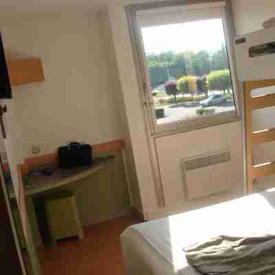 Ibis Budget Thiers Rooms