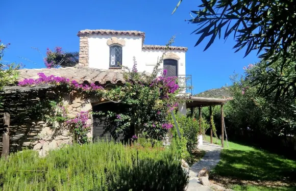 拉嘉恰度假酒店