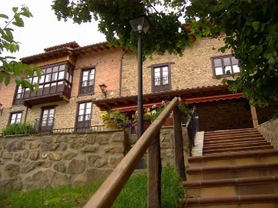 La Posada de Viñón - Casa Reda Hotels in 