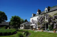 Church House Kington Hotels near Church of St Mary Belfry