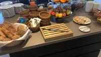 Hotel B4 - Breakfast
