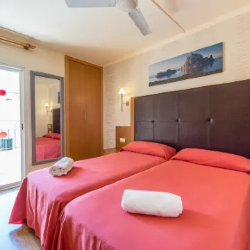Hostal Residencia Europa Punico Hotels near Ibiza Port