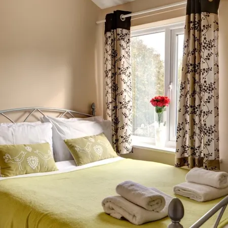 Walkers Court 3 Bedroom Apartment